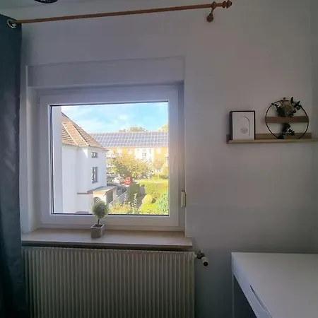 Citynahe Gemuetliche Mit 5 Schlafzimmern Билефельд