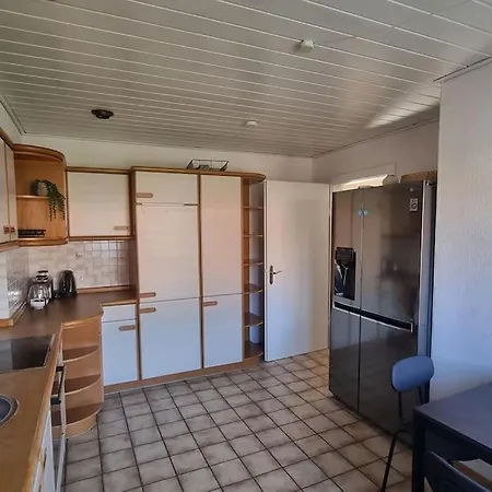 Citynahe Gemuetliche Mit 5 Schlafzimmern *