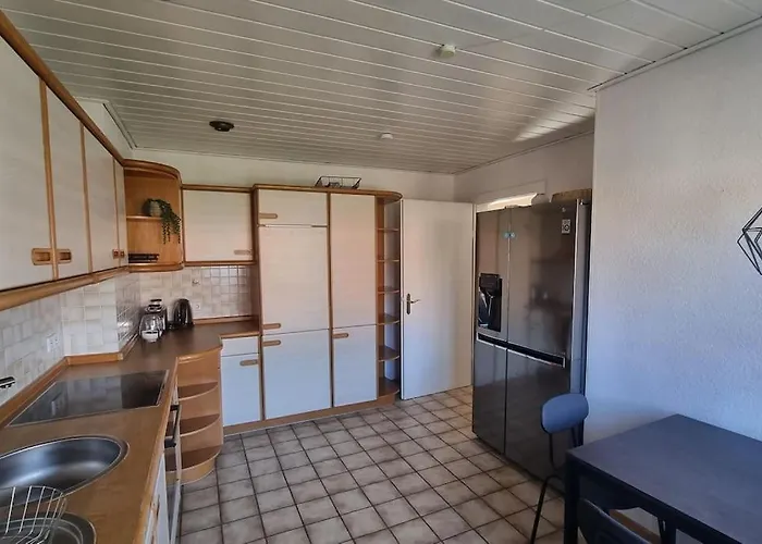 Citynahe Gemuetliche Mit 5 Schlafzimmern *